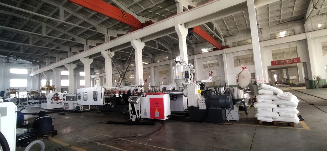 สายดัดท่อแบบคอมพิวเตอร์ที่มีผนังสองแบบท่อ corrugated ด้วย Siemens PLC และความจุ 250-1000kg/h สําหรับท่อที่ยั่งยืน