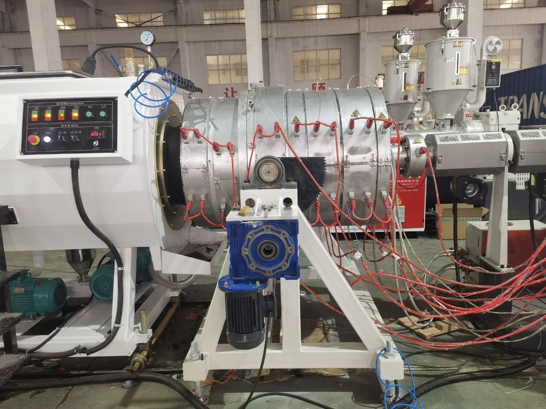 Siemens Beide / WEG Motor HDPE Pipe Extrusion Machine สําหรับการประมวลผลที่แม่นยําและแม่นยํา