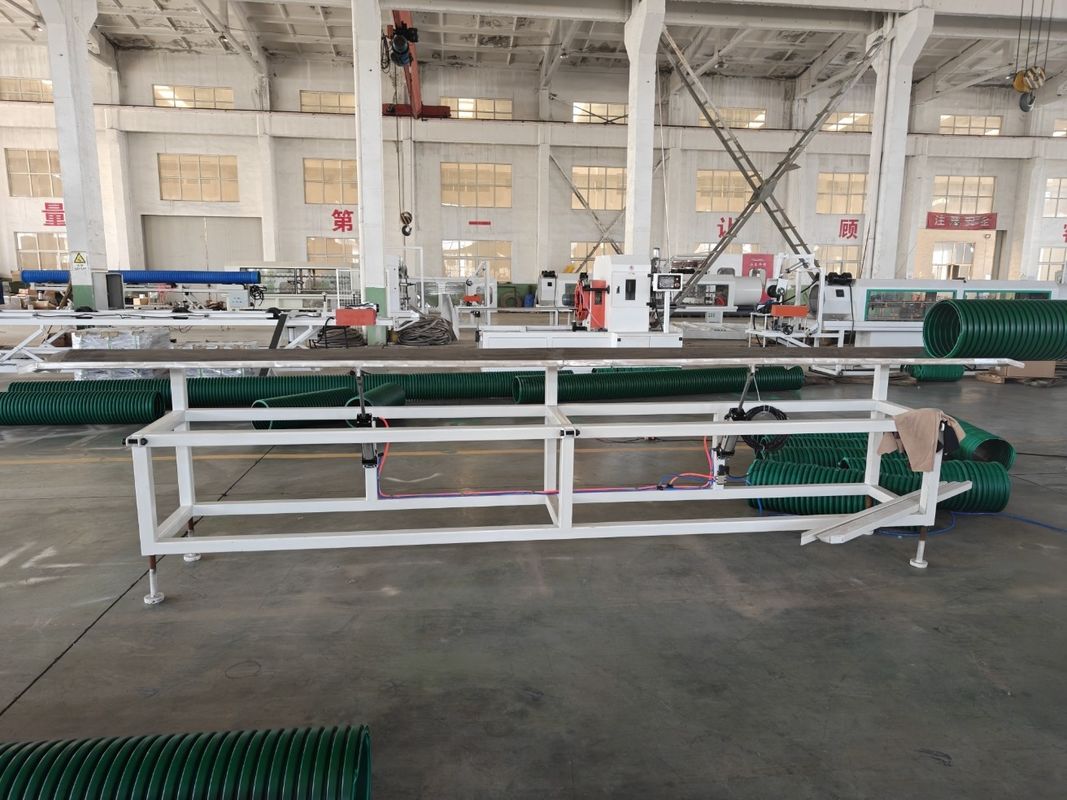 เครื่องบดหลอดโคลนกระโปรง Twin Screw Extruder PVC Double Wall Tube Extrusion Machine สําหรับหลอดพลาสติก เครื่องบดหลอด