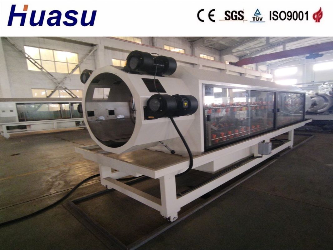 เครื่องอัดรีดสกรูคู่แบบกรวยสำหรับสายการผลิตท่อ DWC พร้อมระบบอัตโนมัติสูงและบล็อกแม่พิมพ์แบบวิ่ง