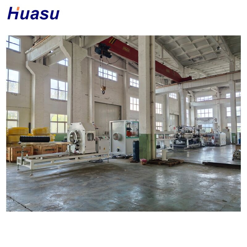 สายการผลิตการอัดขึ้นรูปท่อลูกฟูก HDPE พร้อมหน้าจอสัมผัสควบคุม PLC ประสิทธิภาพสูง อัตโนมัติด้วยคอมพิวเตอร์ สำหรับการผลิตขนาดใหญ่