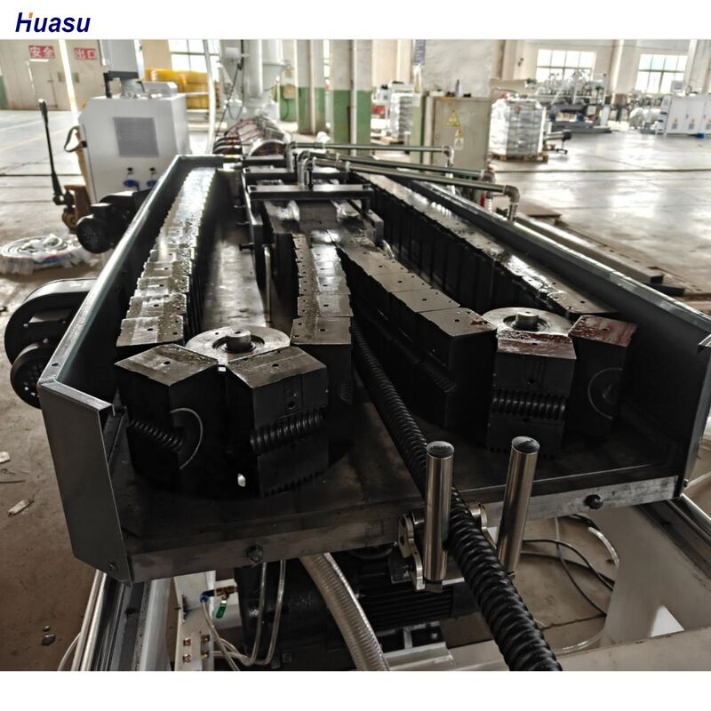 PLC Control Single Wall Corrugated Pipe Extrusion Line with Barrel Nitriding Depth 0.4~0.7 mm และ Schneider/Siemens Electric Components สายการดึงท่อที่มีผนังเดียวที่มีความลึก 0.4~0.7 มม