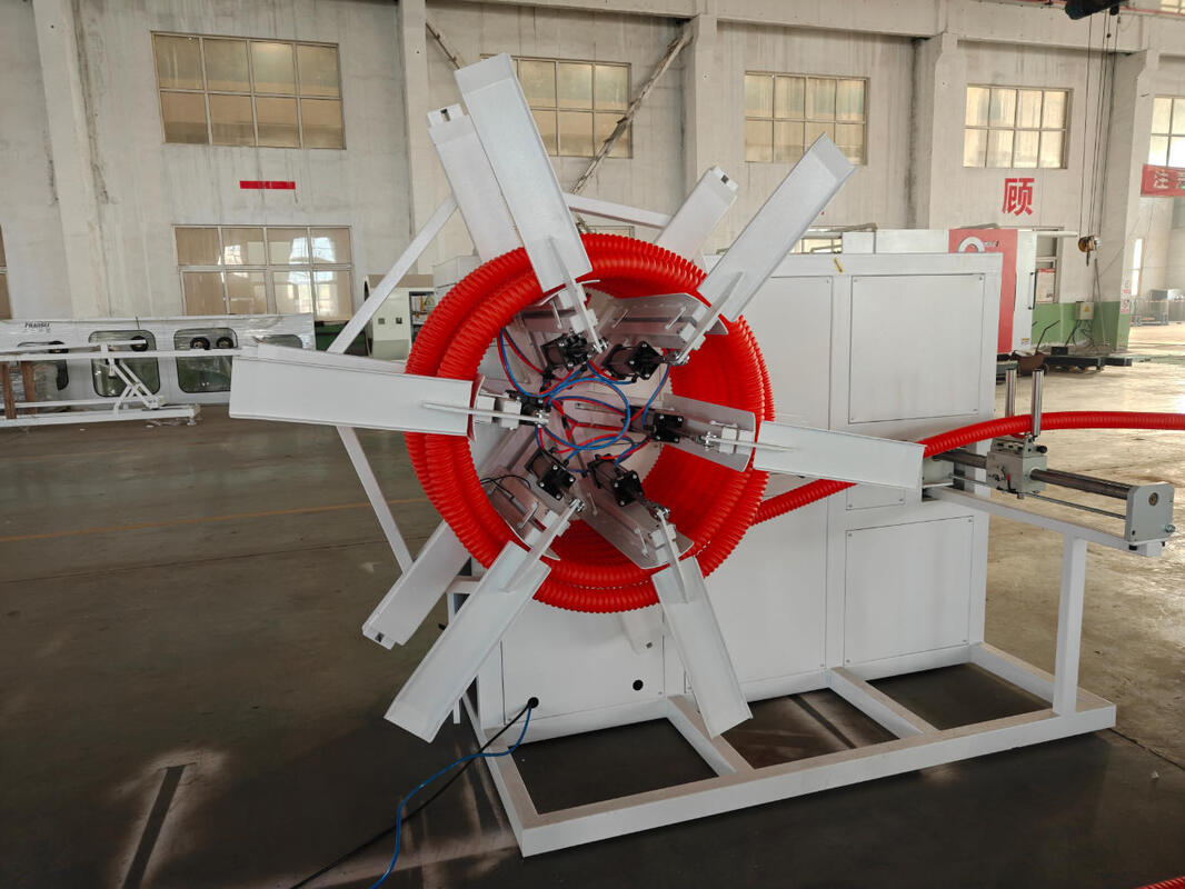 สายการผลิตท่อลูกฟูกผนังเดี่ยวระบายความร้อนด้วยน้ำ พร้อมมอเตอร์หลัก Siemens สำหรับการทำงานต่อเนื่อง