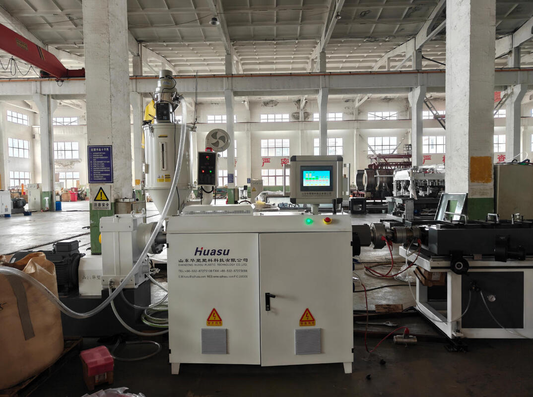 สายการผลิตท่อลูกฟูกสองชั้นพร้อมชิ้นส่วนไฟฟ้าหลักของ Siemens, วัสดุเกียร์ 20CrMnTi และสกรูบาร์เรล HV>740