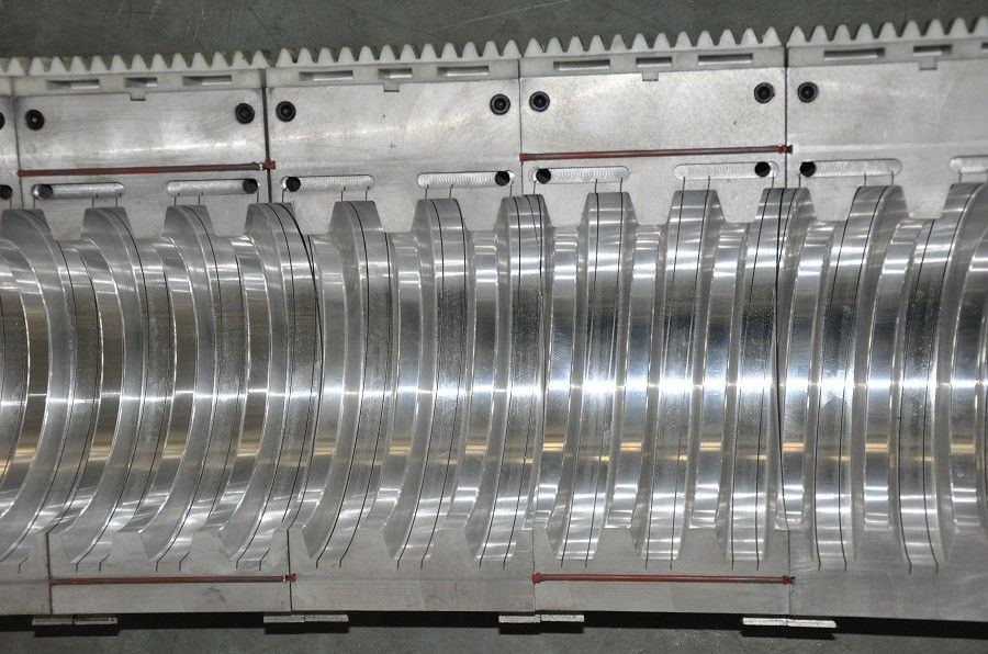 HDPE / PVC / PE Single Wall ท่อลูกฟูกท่ออัดรีดคาร์บอนทำท่อเครื่องจักร