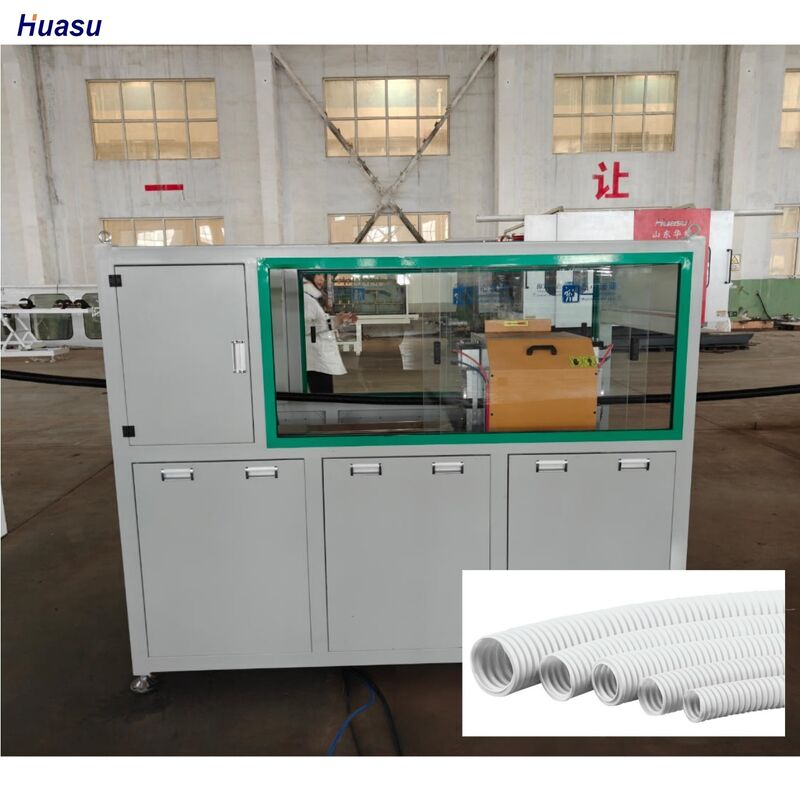 PVC PE PP สายการสกัดท่อกระบอกเดียวที่มีเทคโนโลยีส่วนประกอบไฟฟ้าของ Schneider Siemens สําหรับการผลิตท่อ