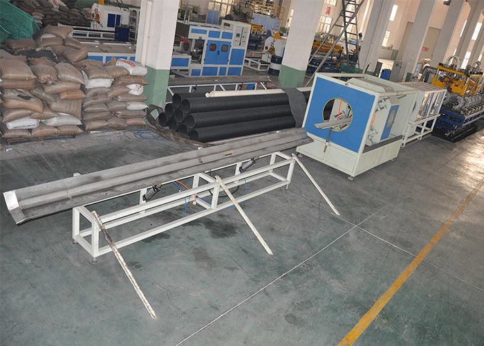 สายเคเบิลครอบคลุมสายการผลิตท่อ PE ลูกฟูก 250 มม. 90KW