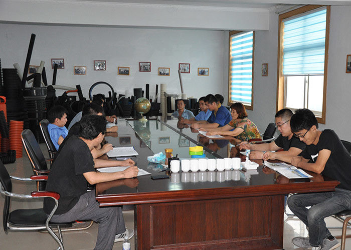 ท่อระบายน้ำทิ้งแบบ Double Wall Corrugated Pipe Extrusion Line สำหรับ Fields Streets