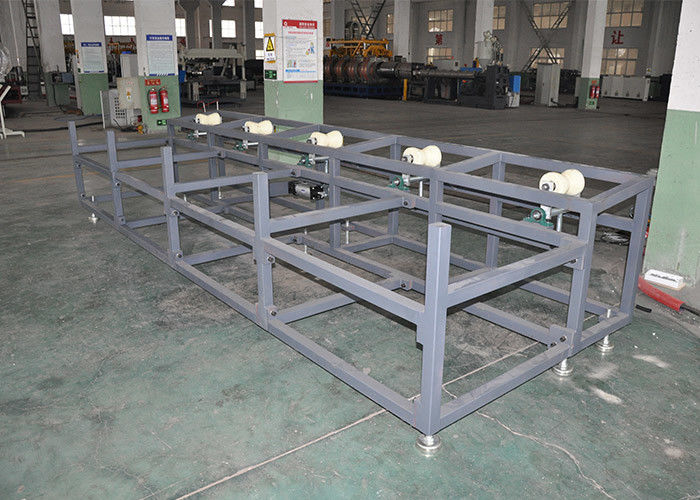 โครงสร้างที่ไม่ซ้ำกันท่อ HDPE Extrusion Line การจ่ายก๊าซและท่อจ่ายน้ำกลางแจ้ง
