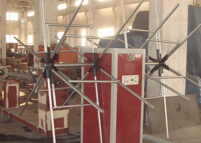 สายการอัดรีดท่อพีวีซีขนาด 16-1200 มม. PE สายการอัดรีดท่อลูกฟูกผนังเดี่ยว